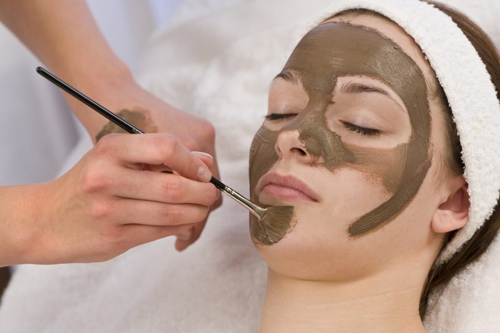 20 Cheap and Natural Face Masks You Can Blend Yourself at Home